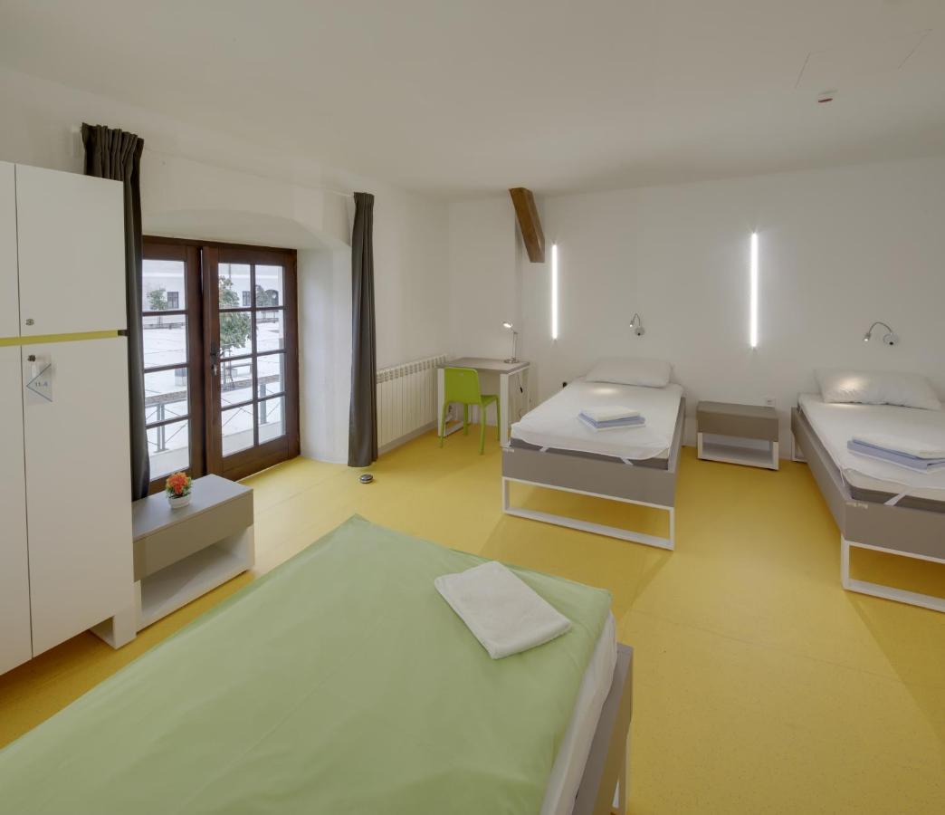 Hi Stara Pekara Hostel *